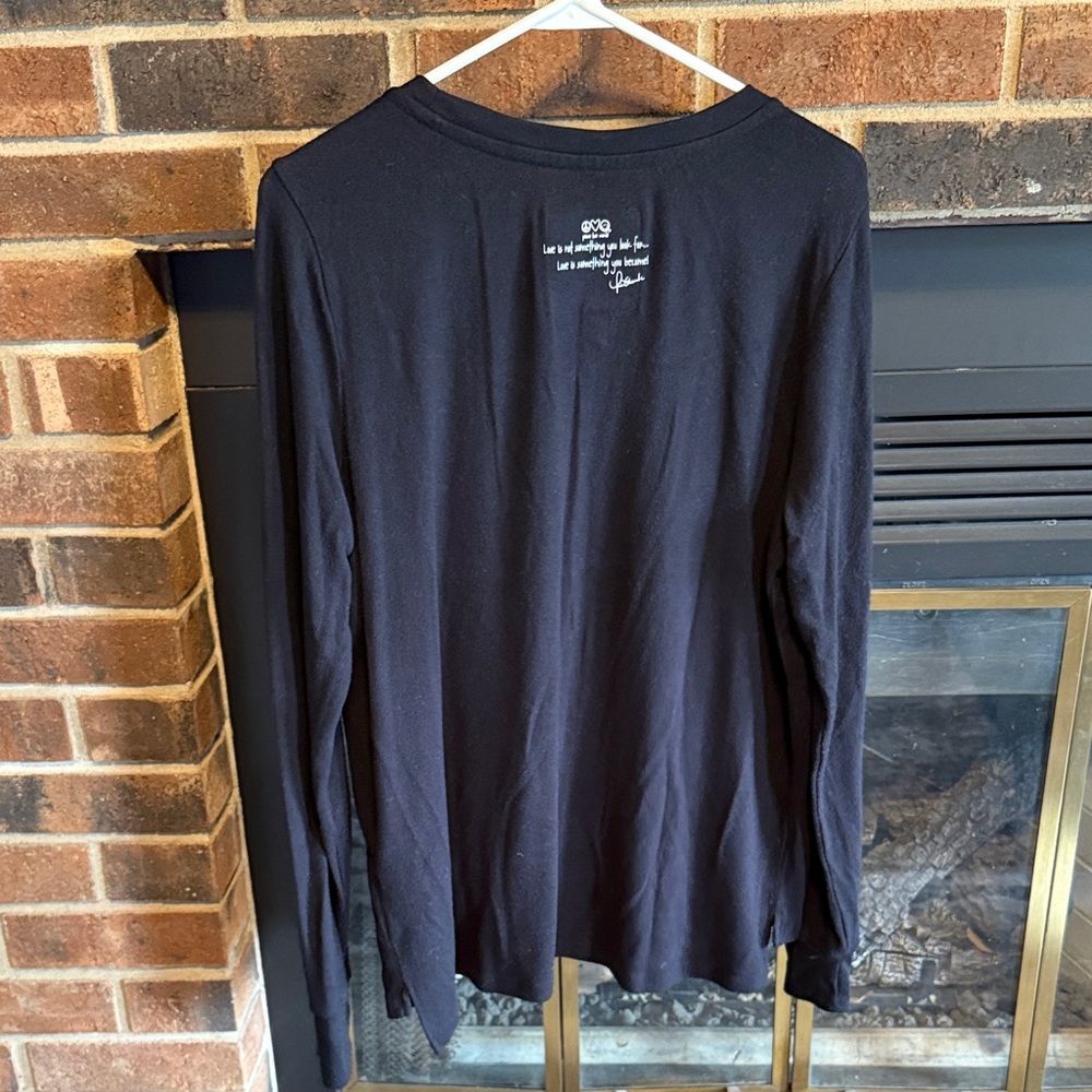 Peace Love World Black Long Sleeve Top - Picture 4 of 4